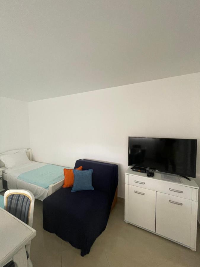 Apartmani Iva Becici Zewnętrze zdjęcie
